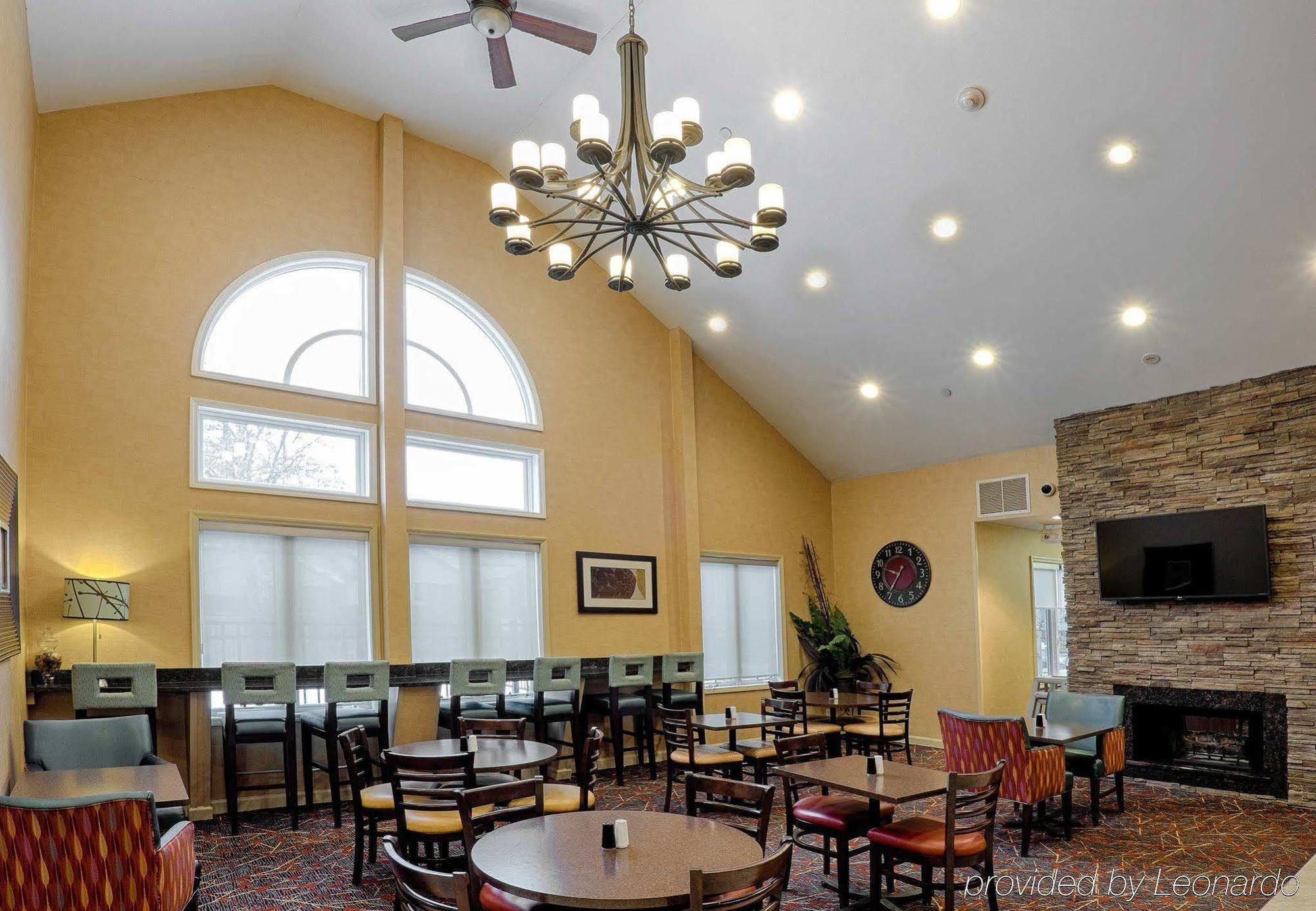 Albany Airport Inn And Suites Latham Buitenkant foto