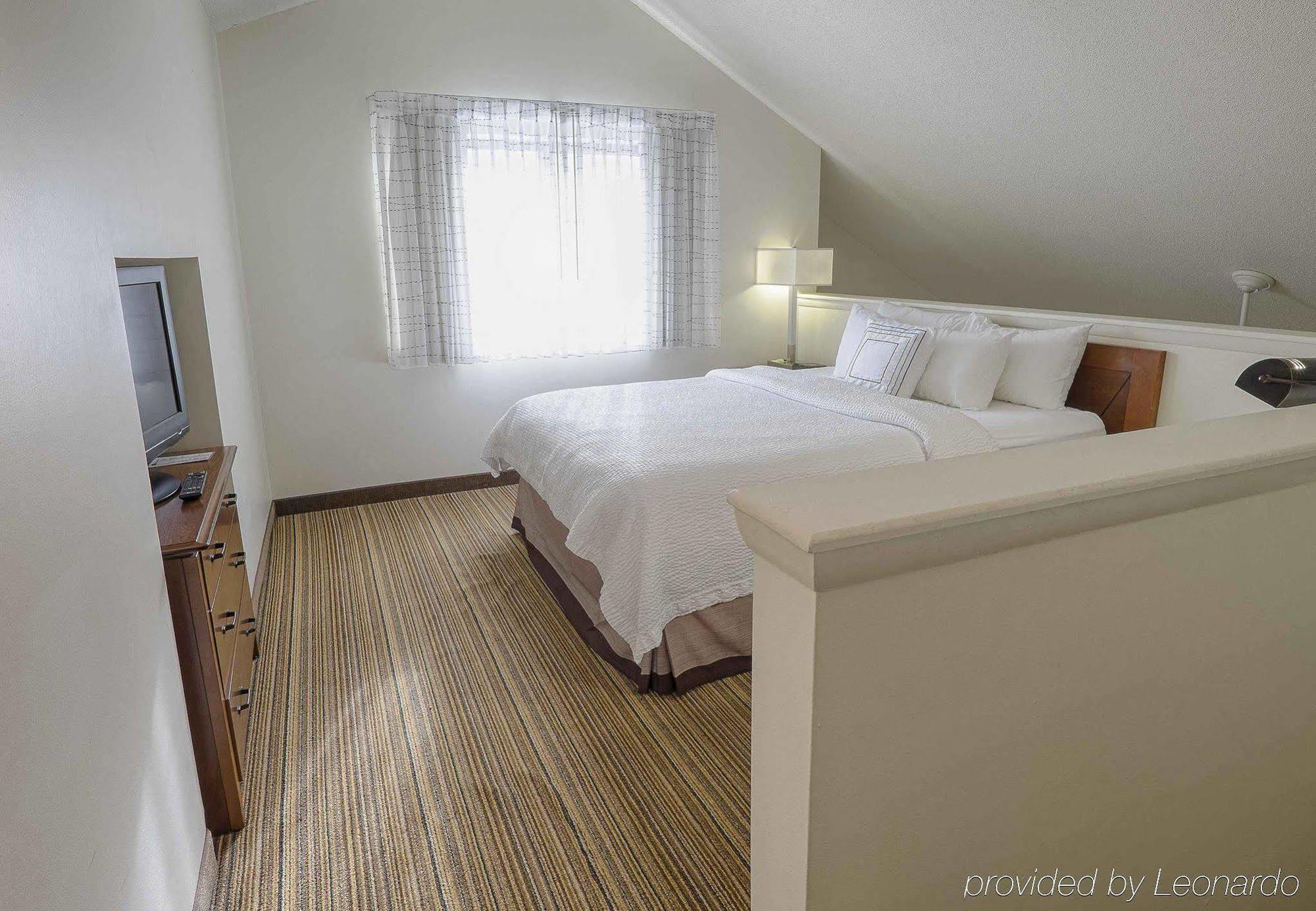 Albany Airport Inn And Suites Latham Buitenkant foto