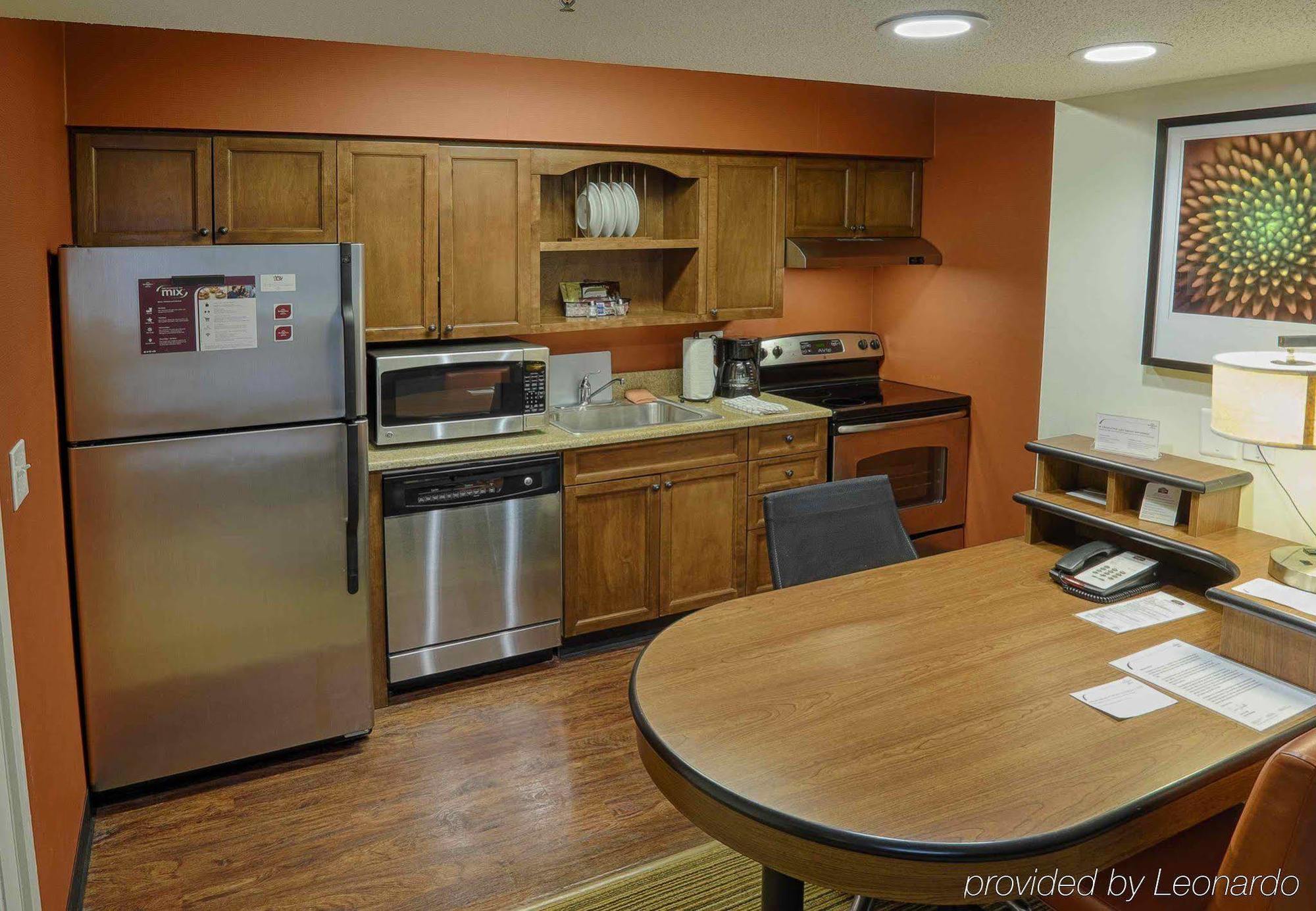 Albany Airport Inn And Suites Latham Buitenkant foto