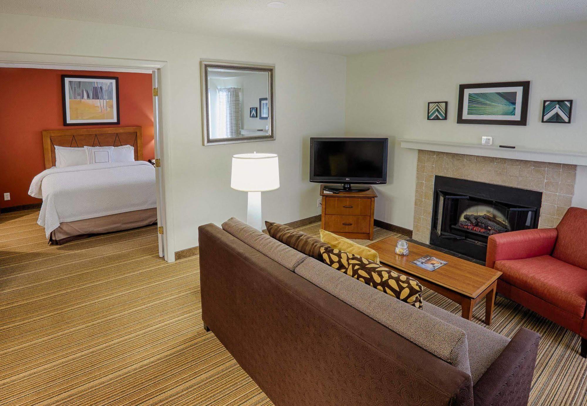 Albany Airport Inn And Suites Latham Buitenkant foto